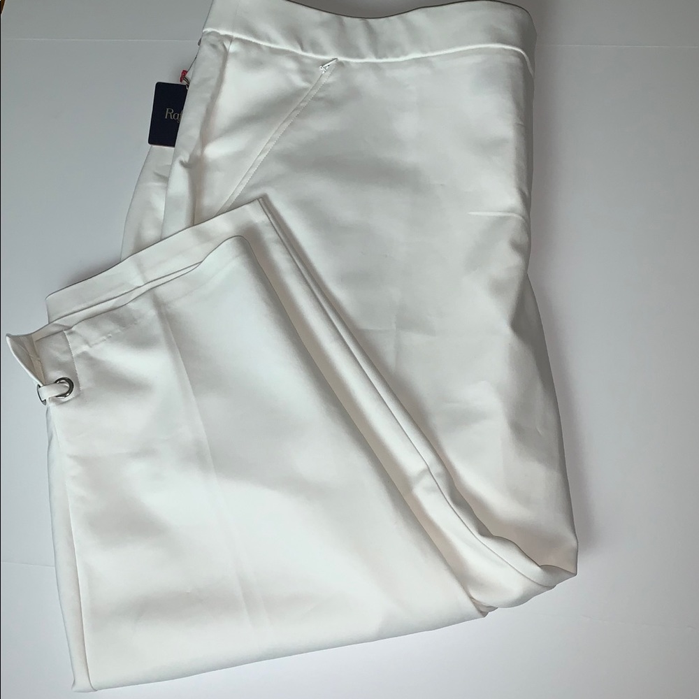 🌟Rafaella White Crop pants - Picture 4 of 7